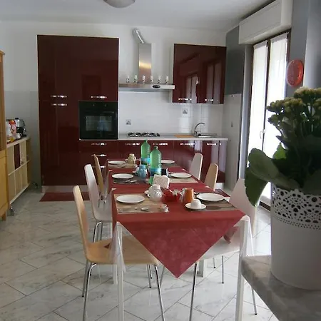 La Terrazza فندق مبيت وإفطار